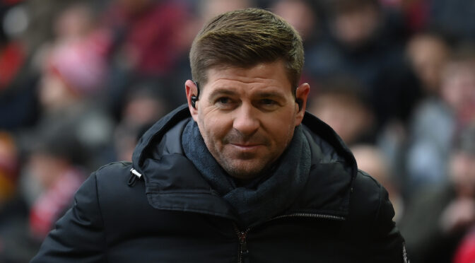 Steven Gerrard consigue un nuevo papel internacional tras el despido de Aston Villa